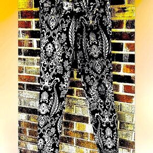 🖤Ladies Black Orchid Los Angeles straight skinny Jean~Comfy & Provides Support